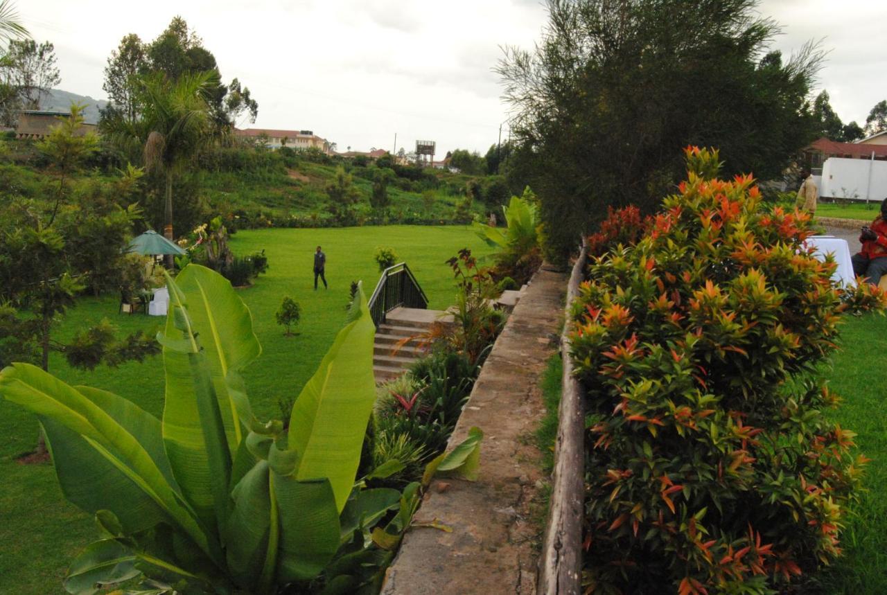 Riverside Resort Hotel Kabale Exterior photo